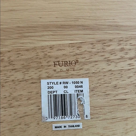 Four FURIO Natural Wood Chargers - Picture 2 of 3